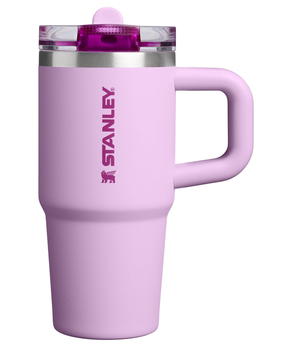Stanley Quencher ProTour front view with flip straw lid for spill-proof hydration.