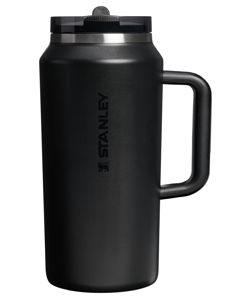 STANLEY Quencher ProTour flip straw lid enables spill-resistant sipping on the go.