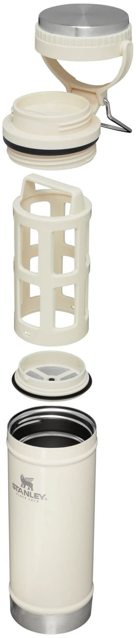 Sturdy stainless steel construction with vacuum insulation from Stanley