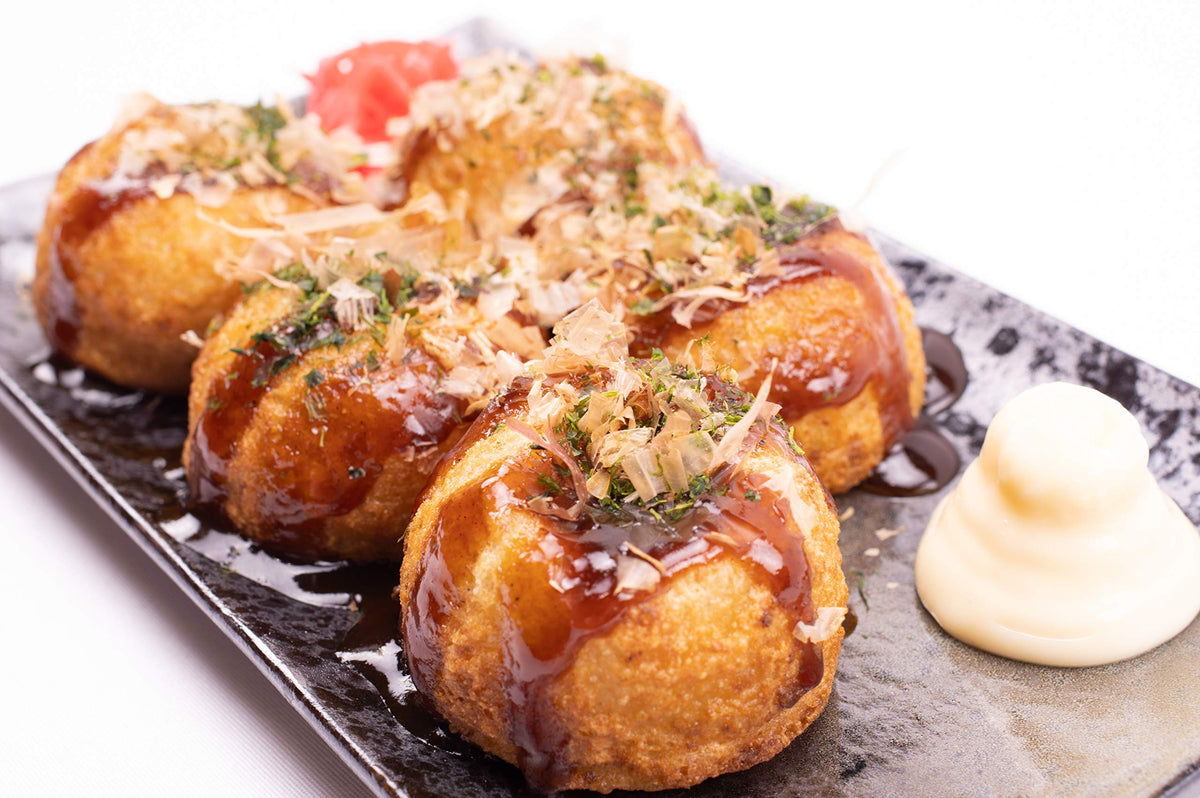 StarBlue Takoyaki Maker compact-storage design fits tight countertops and small spaces.