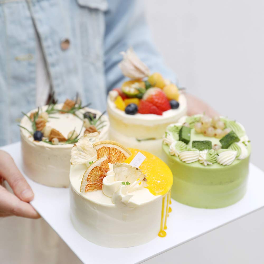 Staruby compact-storage silicone mold saves space when stored.