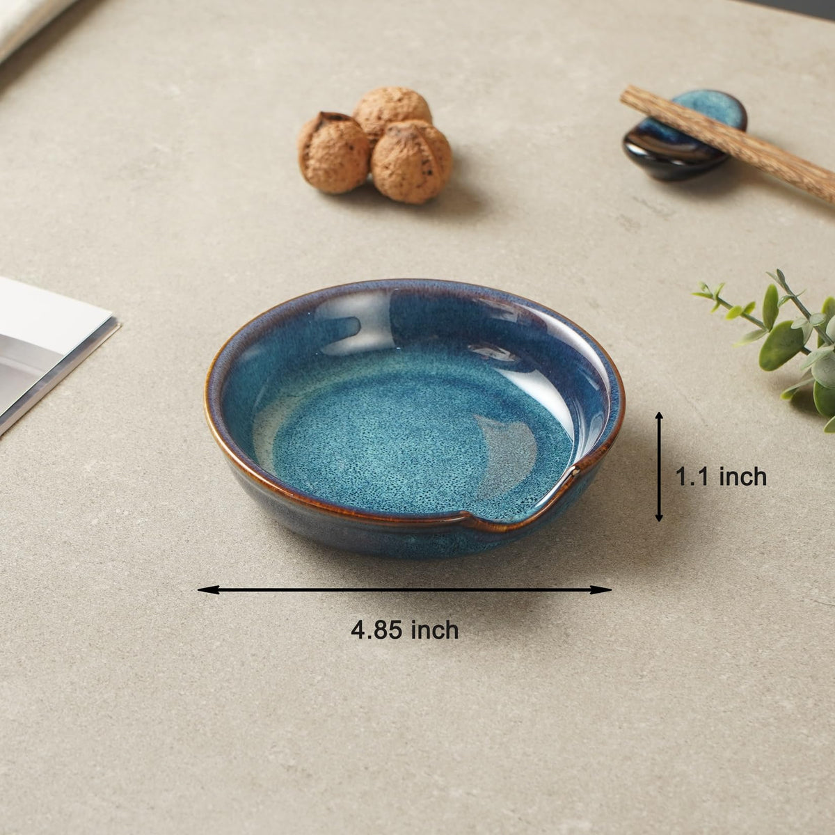 STE-CER dishwasher-safe rest for effortless cleaning after meals