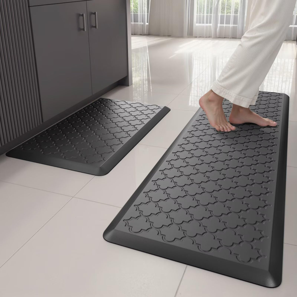 StepAura 2-piece kitchen mats setup offers cushioned comfort for long cooking tasks