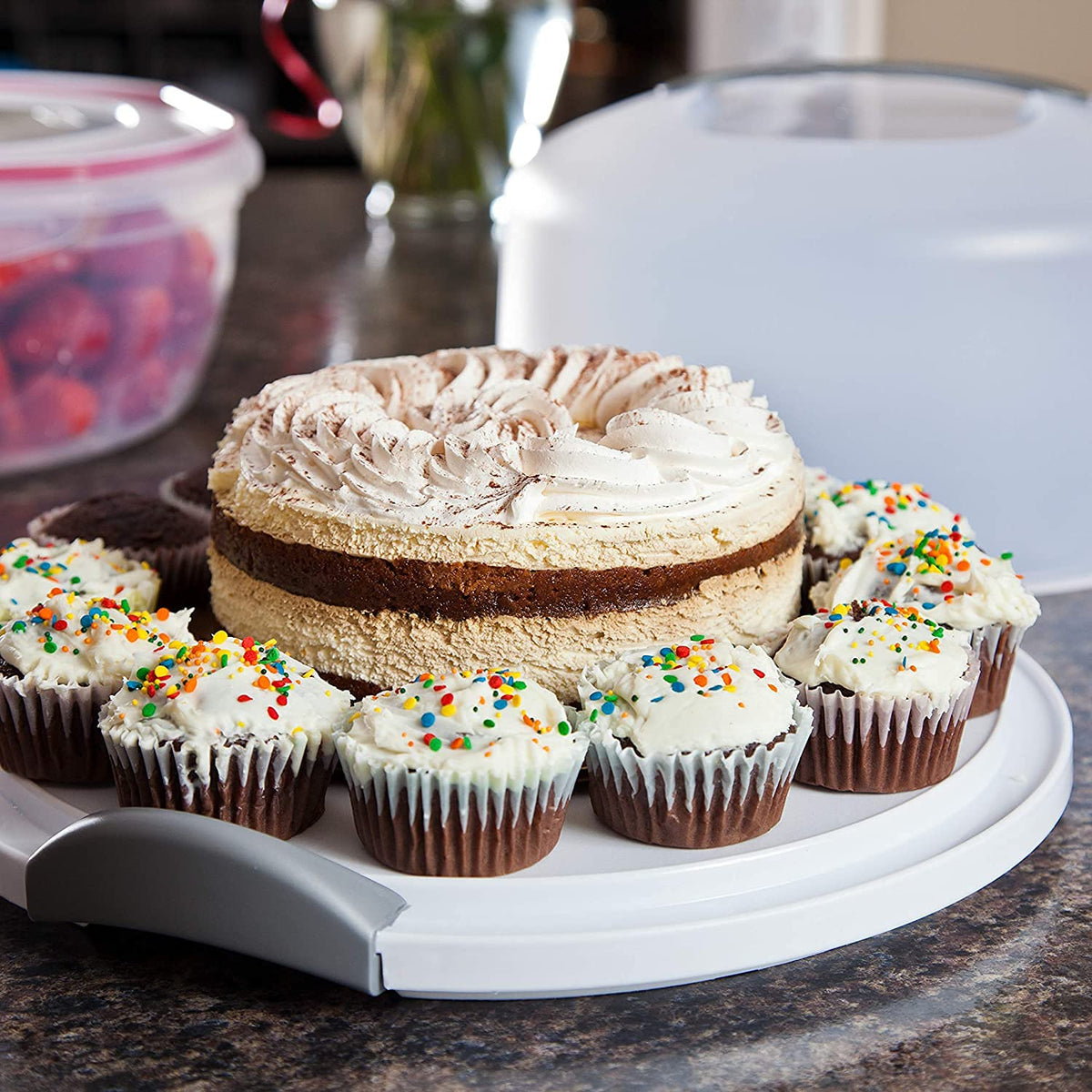 Sterilite cake server white fits a 12-inch cake