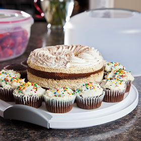 Sterilite cake server white fits a 12-inch cake