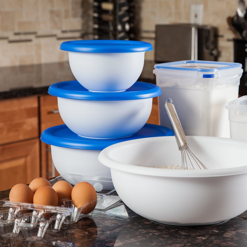 Sterilite one-and-a-half-quart bowl with Blue Sky lid for portion control