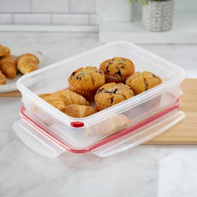 Sterilite stackable rectangular design saves fridge and pantry space.