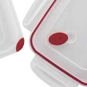 Sterilite Ultra-Seal 16-cup container lid-assembly showing gasket-seal and four-latch system.