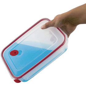 Sterilite Ultra-Seal 16-cup container steam-vent released during microwave reheating.