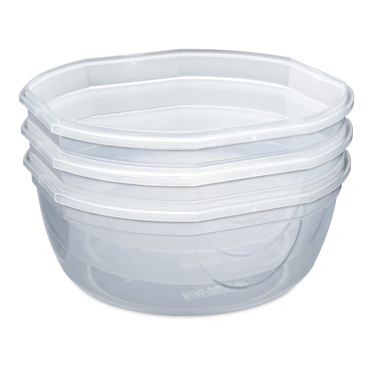 Sterilite Ultra-Seal container ideal for salads, snacks, and desserts.