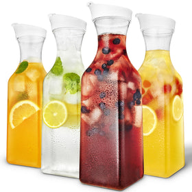 Stock Your Home 50 oz square carafe with lid, crystal-clear for beverage visibility.