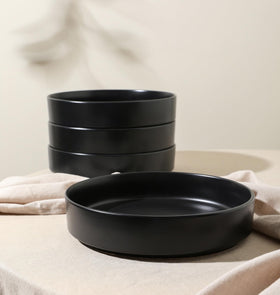 Celina bowls ready for microwave use, speedy reheats without transferring flavors.