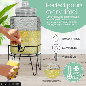 Style Setter 1.5-gallon capacity for large-batch serving at gatherings.