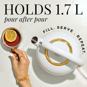 Styled Settings cordless serving with a 360° swivel base for convenient pouring.