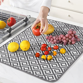 Subekyu dish-drying mat drip-catching under rack keeps countertops tidy and dry