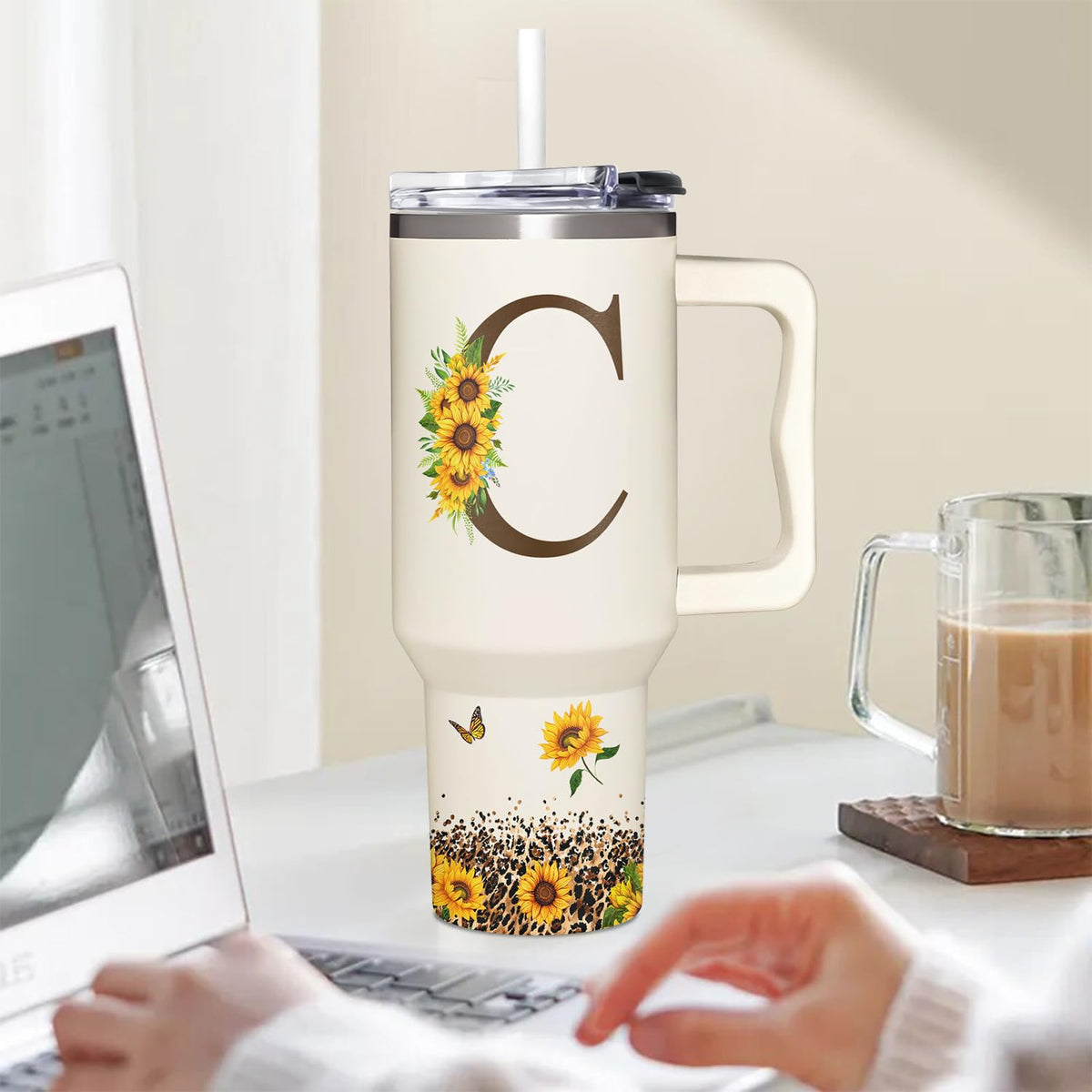 SUFAVN car-holder compatible tumbler fits vehicles for commutes
