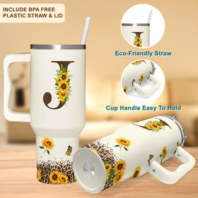 SUFAVN vacuum insulation preserves hot or cold beverages.