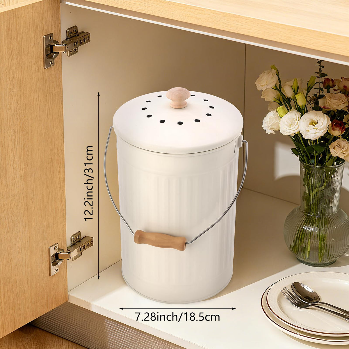 Sugoods rust-free material used in 1.7gal compost bin