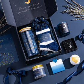 Suhctuptx Cosmic Necklace adds a celestial touch to any outfit.