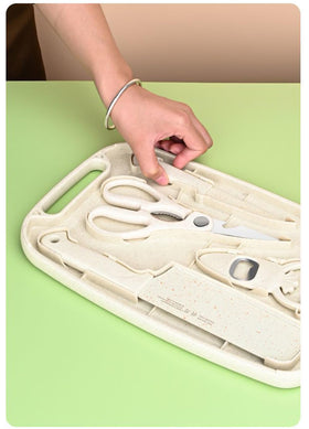 Sujayu dishwasher-safe knife set and board for easy cleaning.