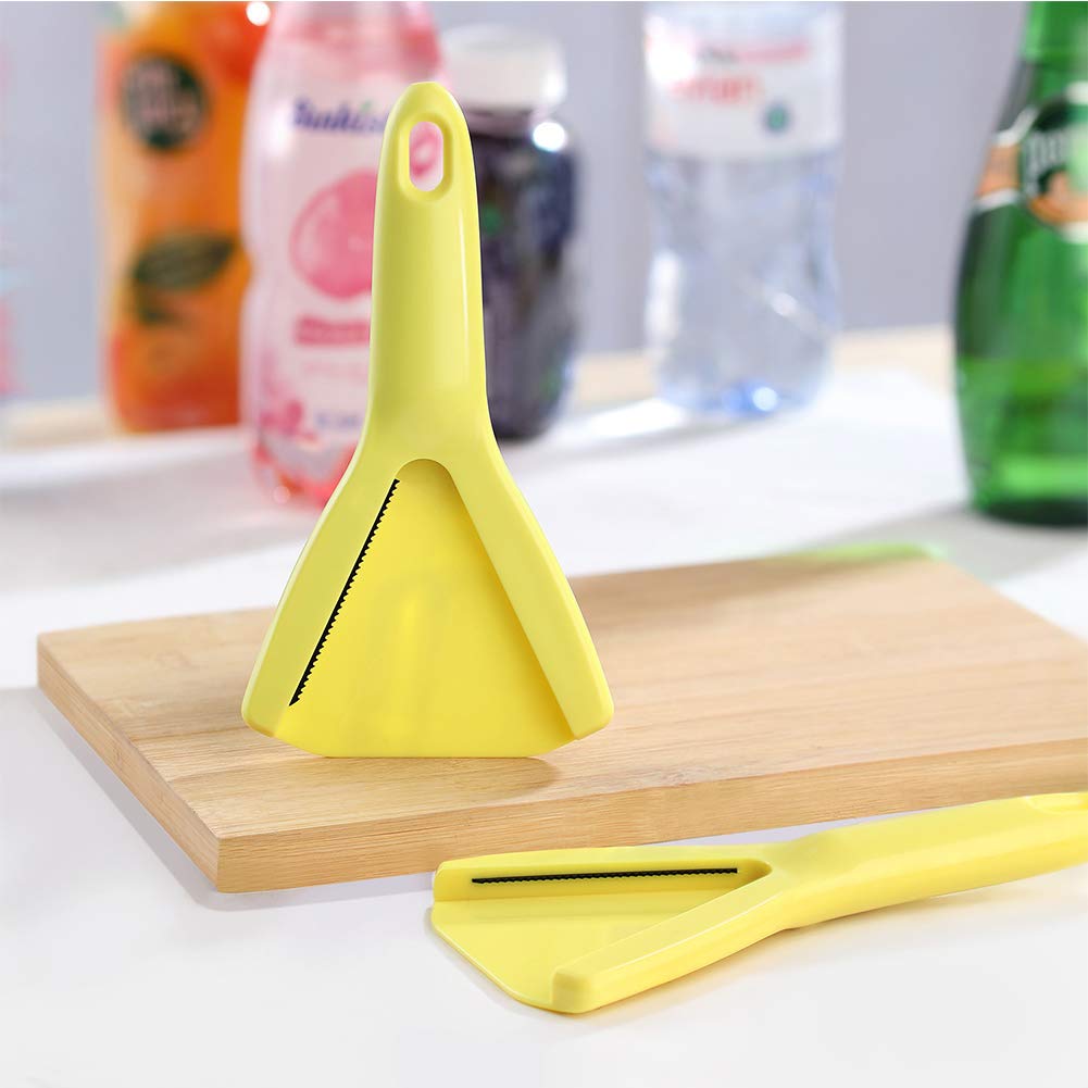 Sukiise device features durable plastic body and metal teeth for long life.