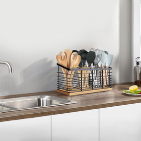 Suli makes a thoughtful gift for kitchen lovers and newlyweds.