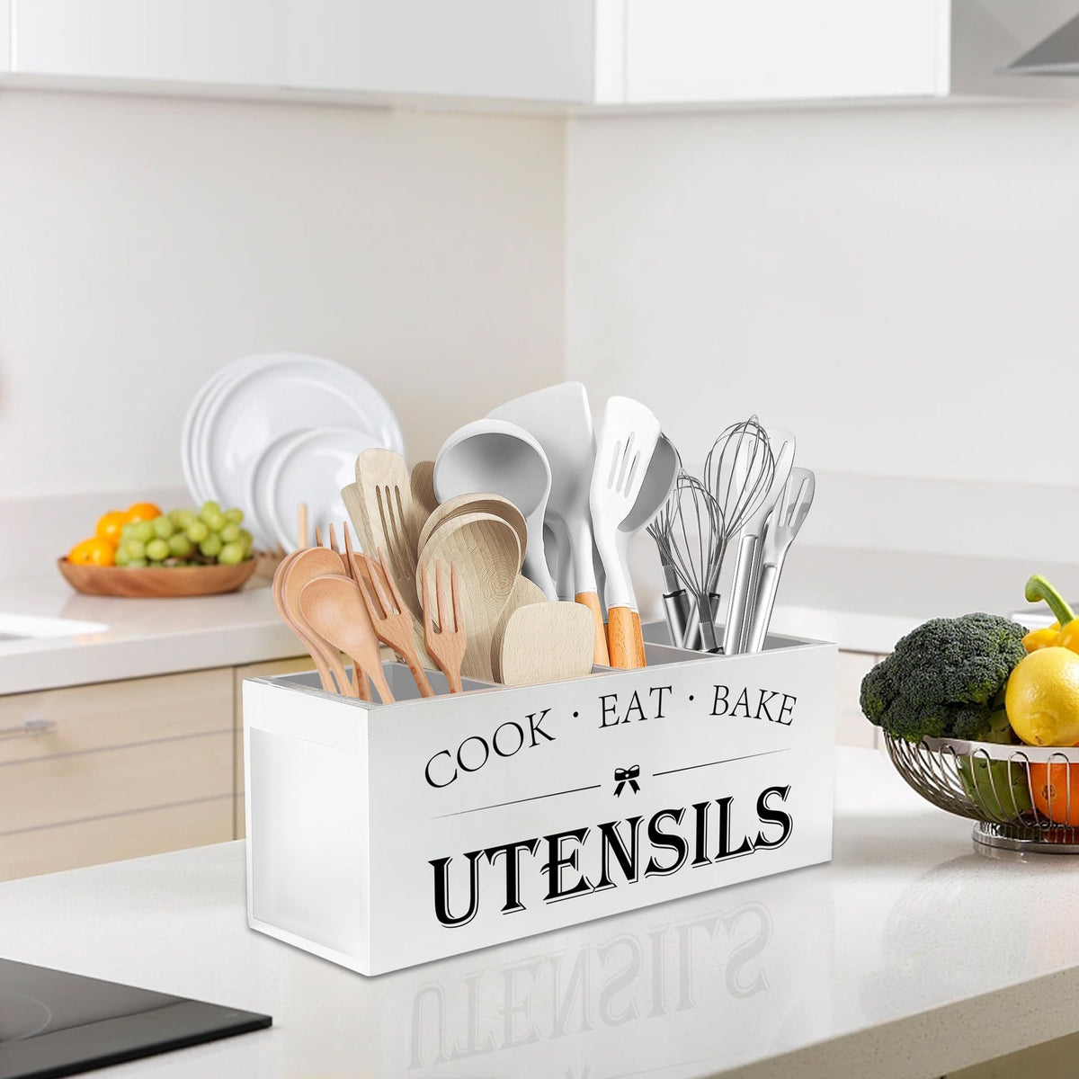 Suli gift-ready organizer enhances any kitchen and makes a thoughtful gift.