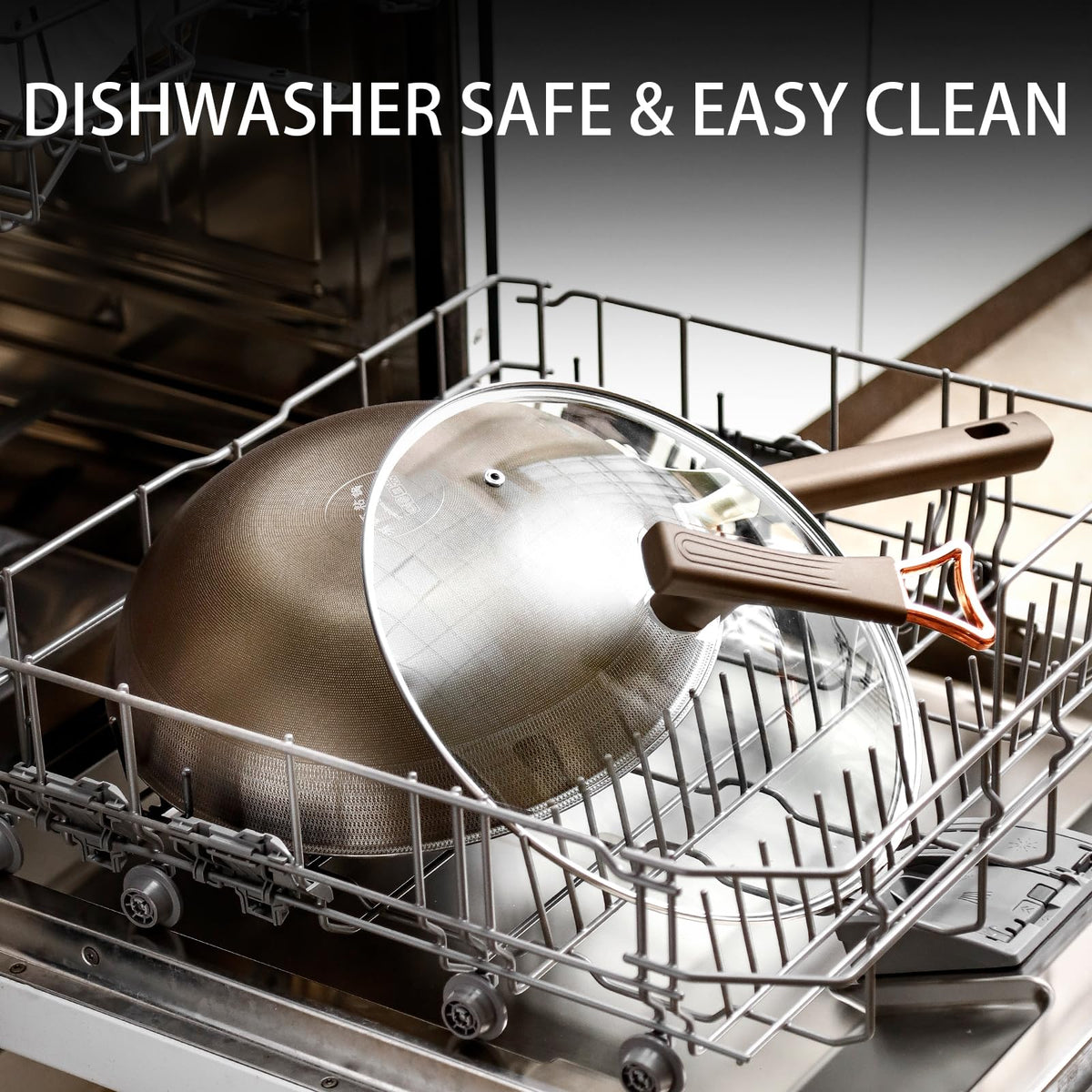 SUMEIGUAN dishwasher-safe titanium wok cleans up after family meals.