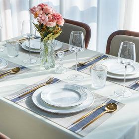 SUMYMERY placemats for indoor-outdoor use, durable for any dining setting.