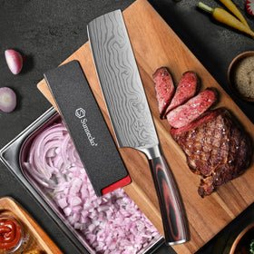 Sunnecko Nakiri 7-inch ergonomic handle promotes comfortable longPrep sessions.