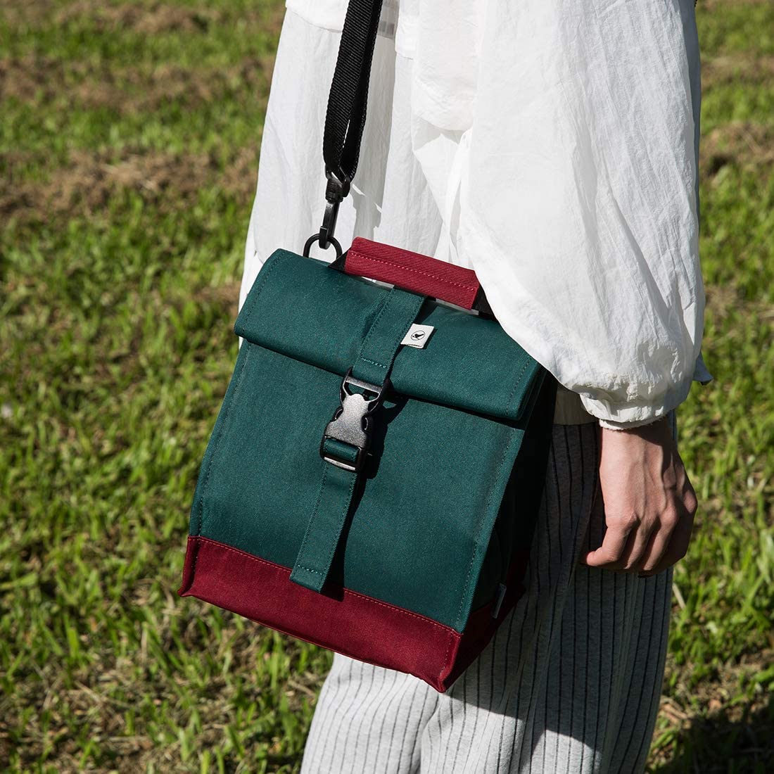 Sunny Bird foldable lunch bag stows away compactly in backpacks.
