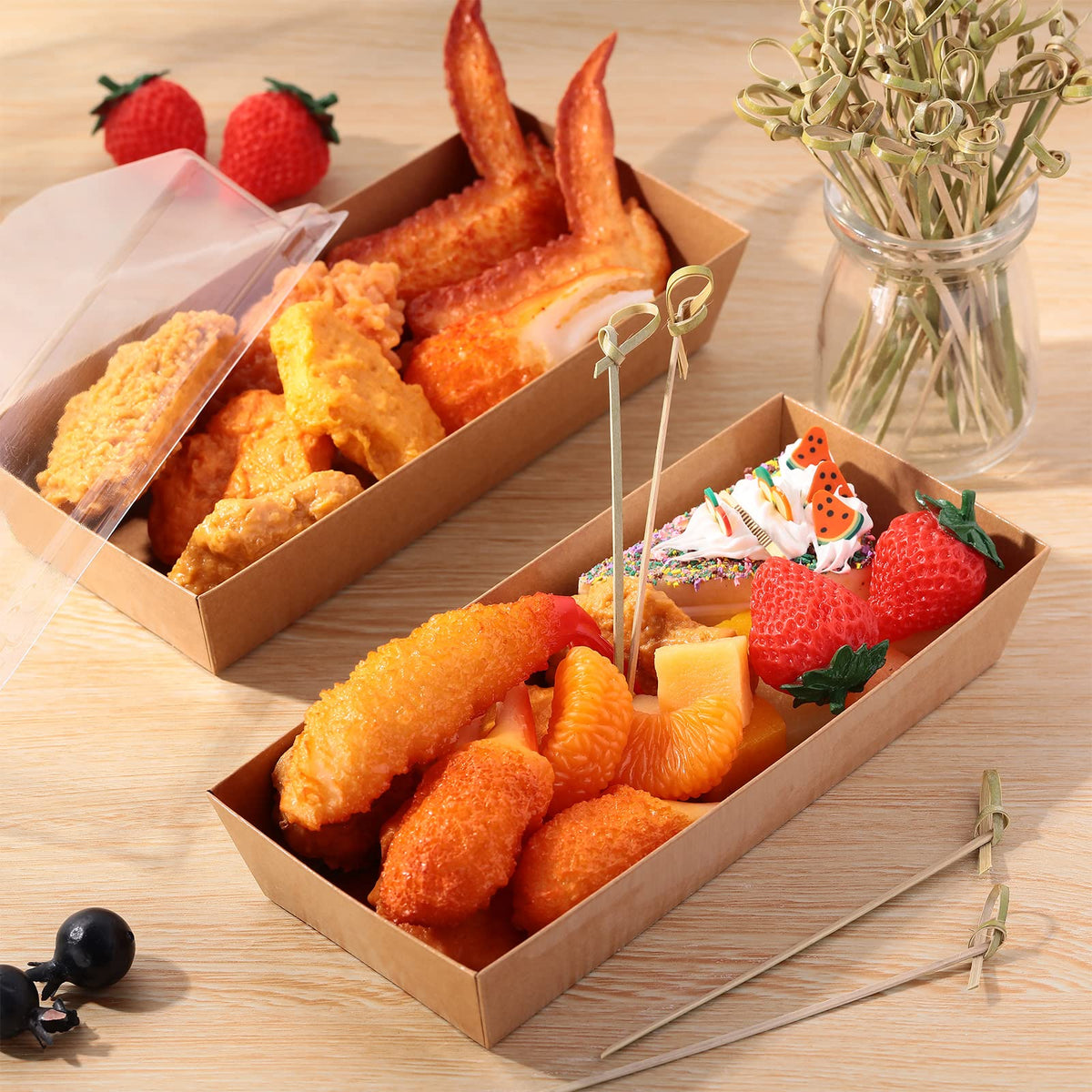Sunnyray brown paper packaging highlights natural materials and sturdy party-ready set.