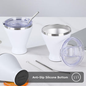 SuperCook wide-mouth design makes adding ice and garnish effortless.