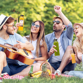 SUPERLELE versatile bottles suit juice bars, classrooms, and events.