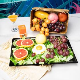 Supernal BPA-free and 100% food-grade disposable tray.