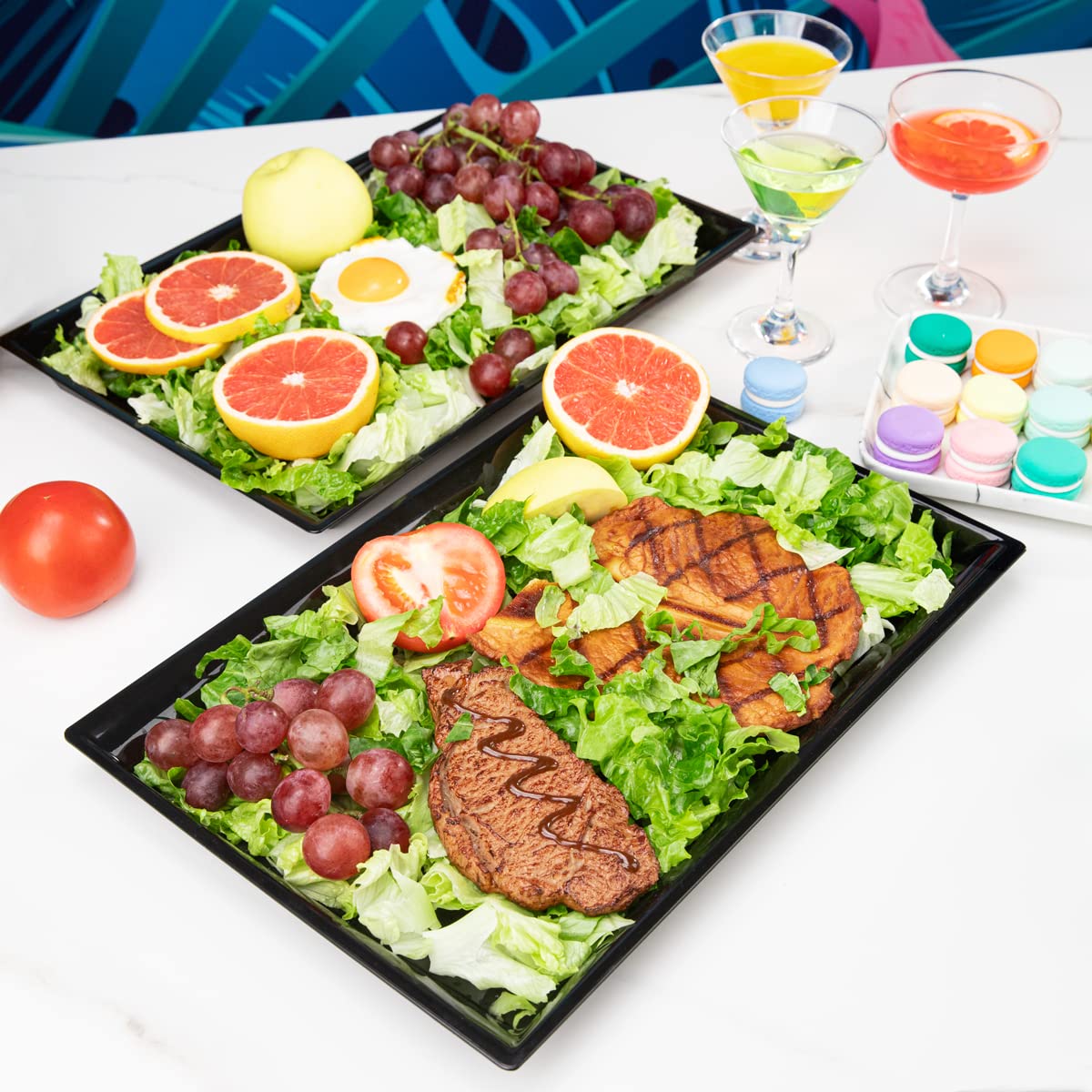 Supernal versatile tray for events.