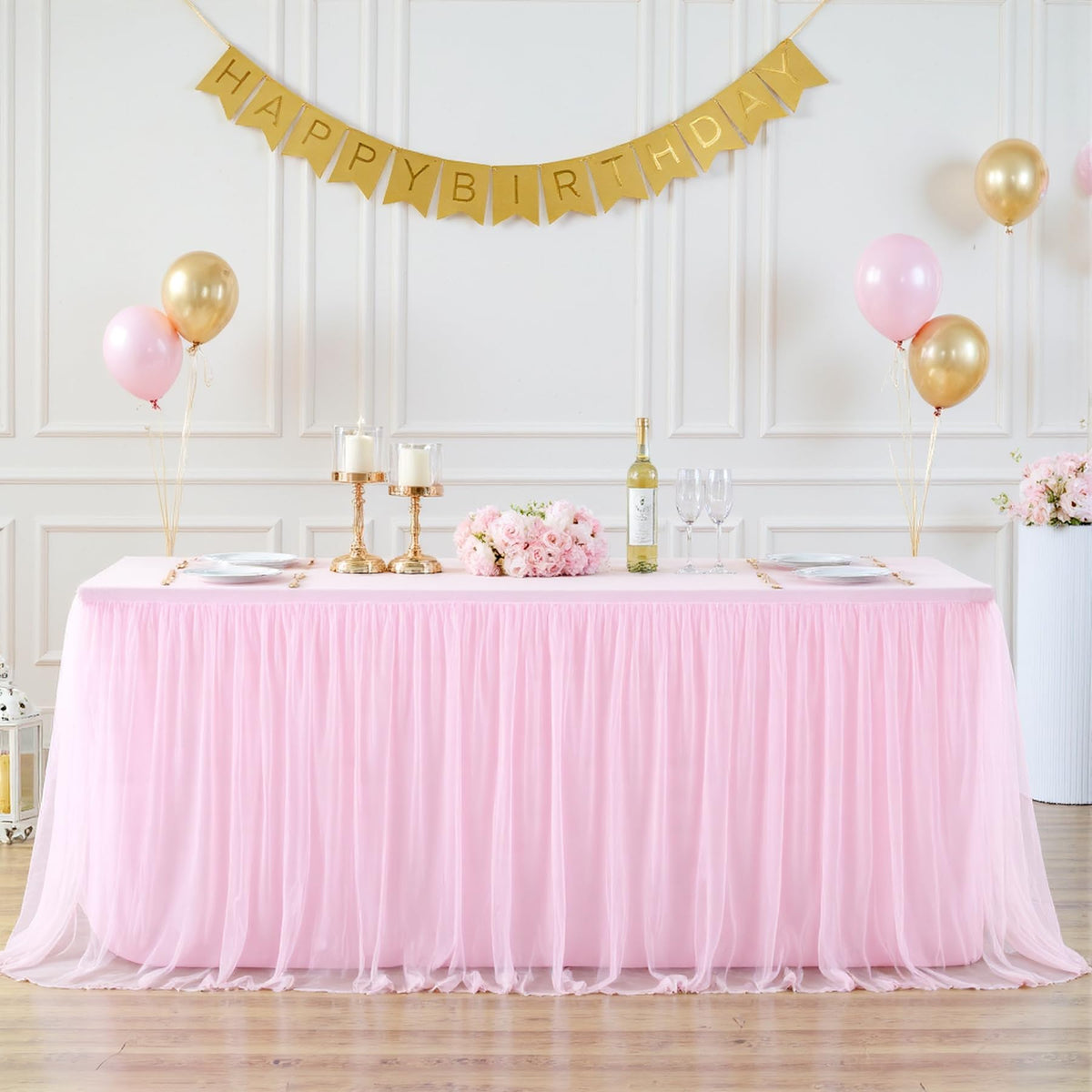 Suppromo stretch-fit 6ft tablecloth enables fast, wrinkle-free placement.