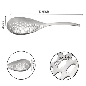 Suwimut 18/8 stainless steel skimmer with large drain holes for fast draining.