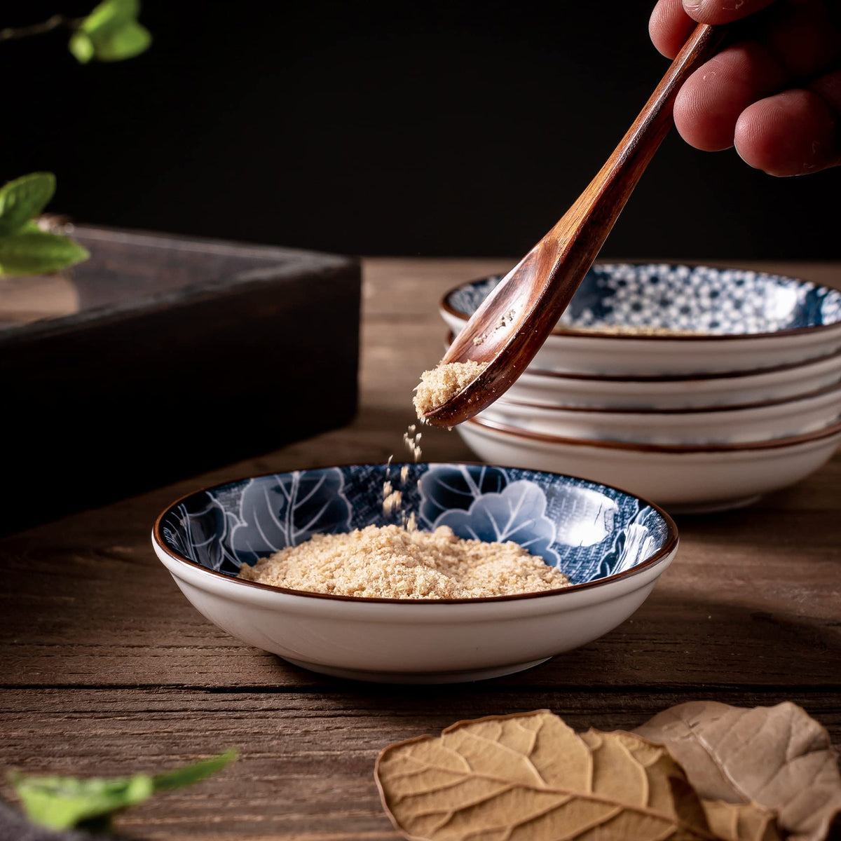 Suwut four-inch bowls easy to grip during prep and serving