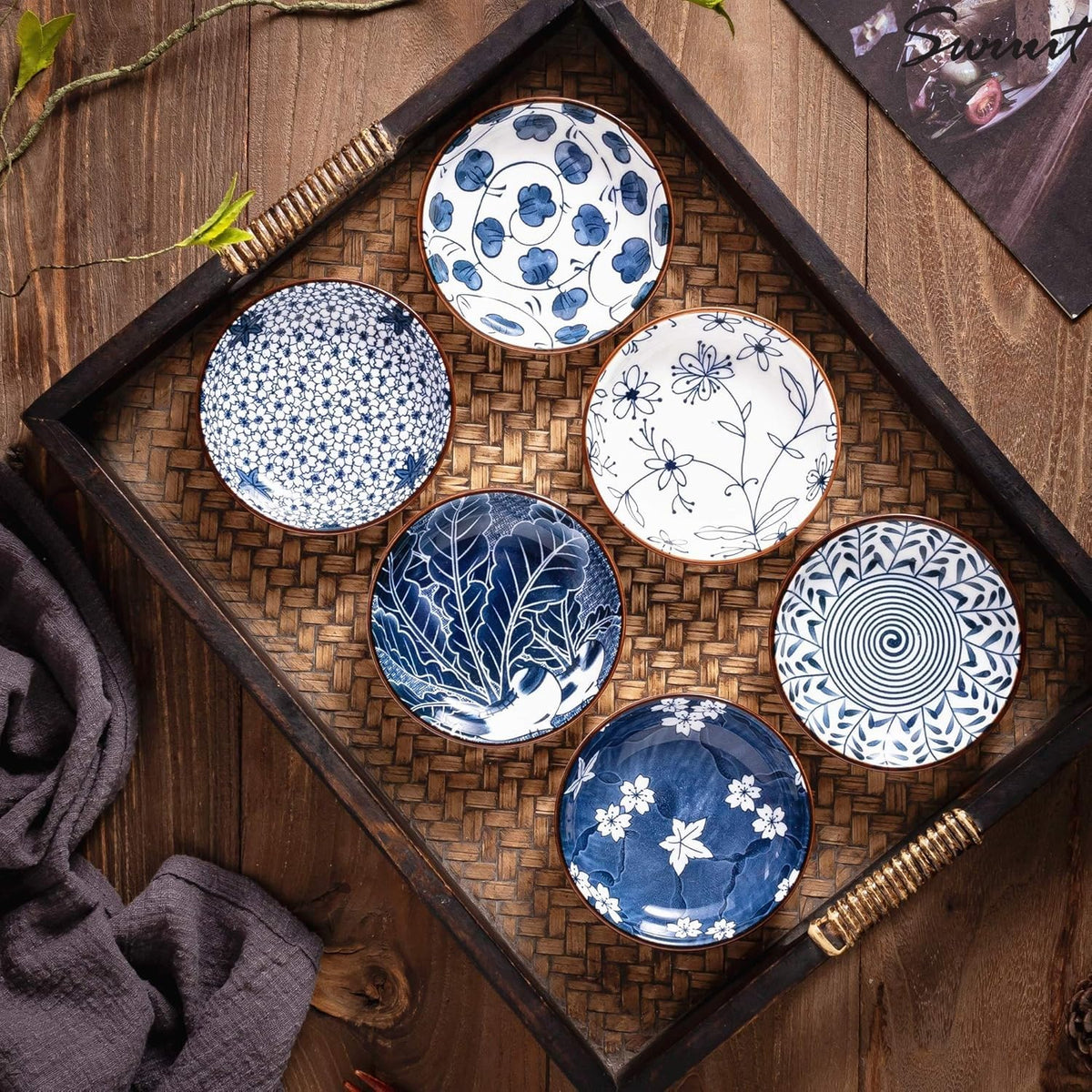 Suwut small ceramic sauce dishes ideal for condiments and tasting portions