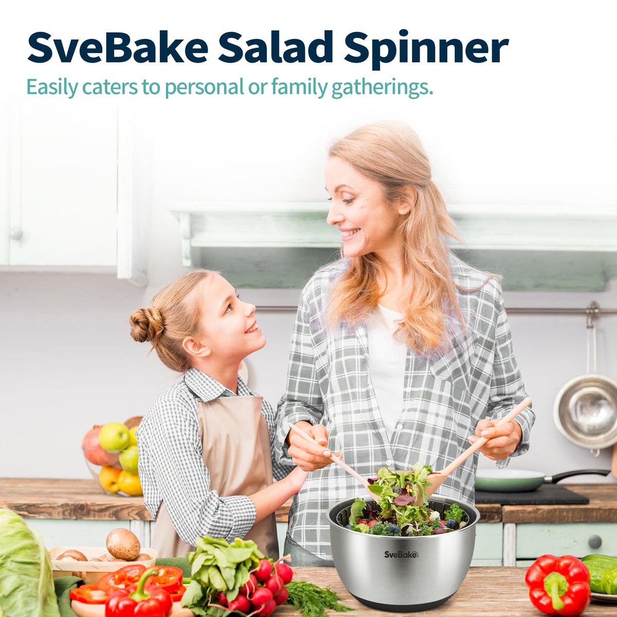 SveBake lid-removable feature allows easy access and cleaning of the spinner.