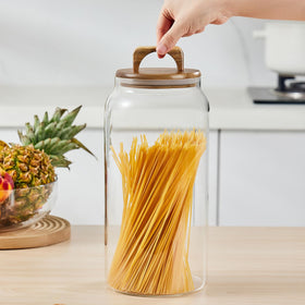 Sweejar glass jar with smooth surface cleans easily and resists residue.