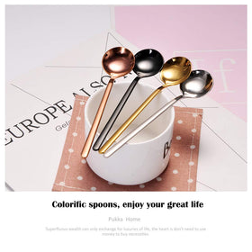 Sweejar luxury tableware spoons adding elegance to upscale dining.