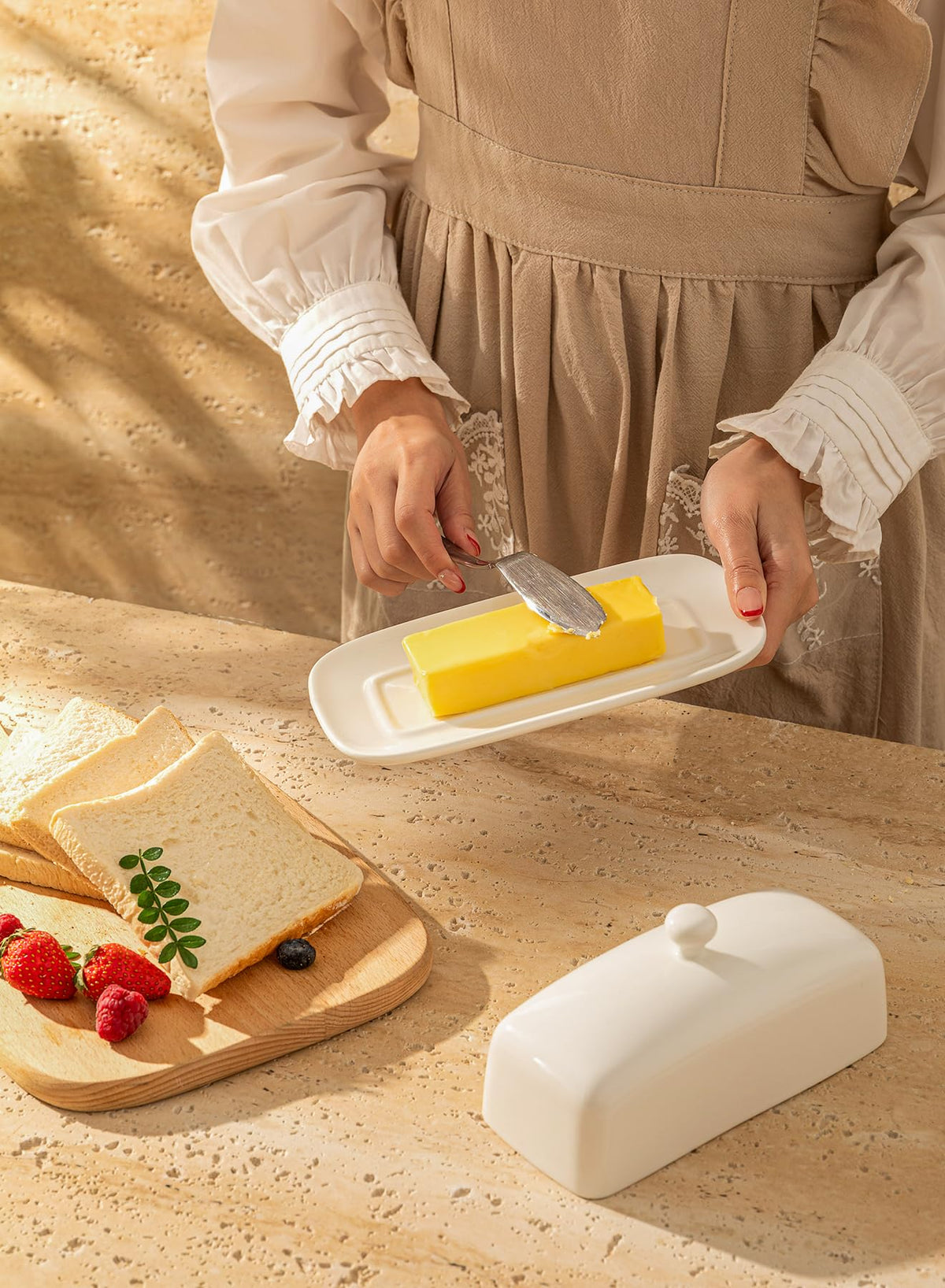 Sweese butter dish presented as a gift, stylish packaging.