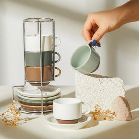 Sweese porcelain cups showcase vibrant color and steady heat.