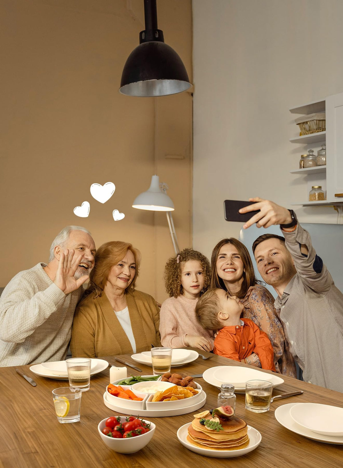 Separate compartments in Sweese set allow quick refills during gatherings