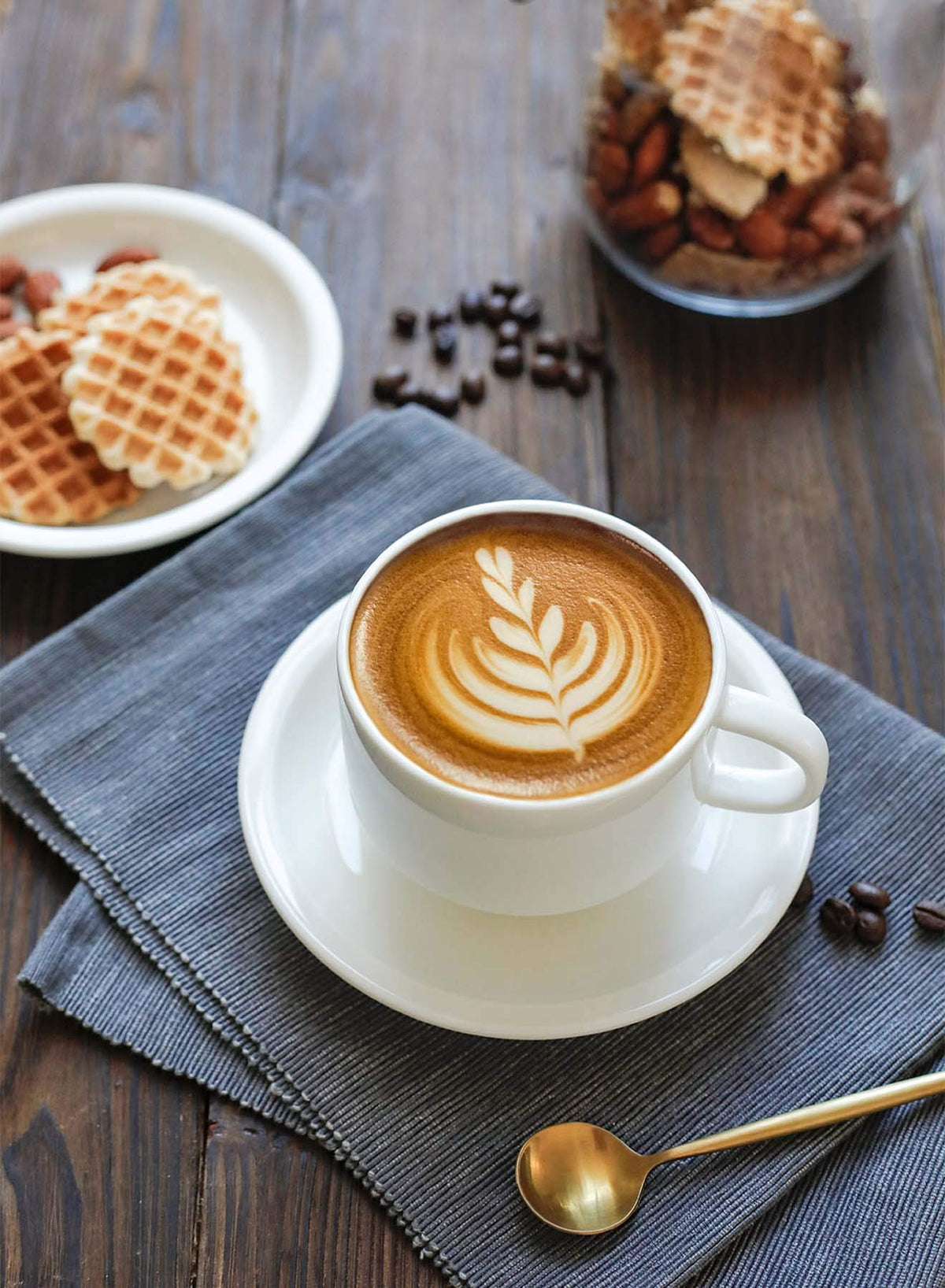 Sweese white porcelain coffee set ideal for cappuccino, latte, and tea routines