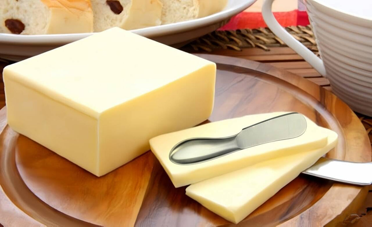 Sweetfamily kitchen scene showing spreaders and tongs for versatile use.