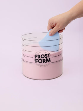 Sweetshop Frost Form kit 7-piece set for versatile decorating.