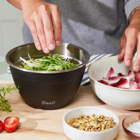 S'well dishwasher-safe kit simplifies cleanup after meals.